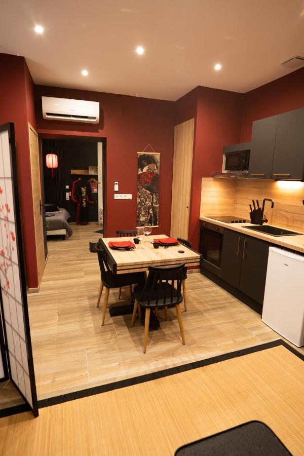Apartamento Capsule Japon - Jacuzzi - Netflix & Ecran Cinema - Xbox Trith-Saint-Leger Exterior foto